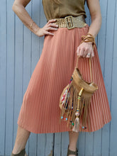 Charger l'image dans la galerie, Jupe vintage Olivia - Plissé permanent rouille. Taille XS, 34, 36. Made in France.