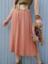 Charger l'image dans la galerie, Jupe vintage Olivia - Plissé permanent rouille. Taille XS, 34, 36. Made in France.