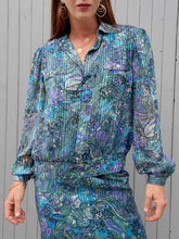 Charger l'image dans la galerie, Ensemble vintage Jenny - Blouse et jupe motif cachemire vert & bleu pétrole. Taille M, 38, 40. Markwald