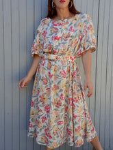 Charger l'image dans la galerie, Robe vintage Charlène - Imprimé fleuri naturel. Taille XXXXL, 48, 50. Carole Vermier. Made in France.
