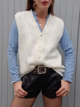 Charger l'image dans la galerie, Gilet sans manches vintage Martha - Décolleté en V torsadé. Taille L, 40, 42. Courtelle.