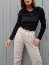 Charger l'image dans la galerie, Haut "Seconde" Perette - Col en tulle froncé. Taille S, 36, 38. Côte Anglaise. Made in France.