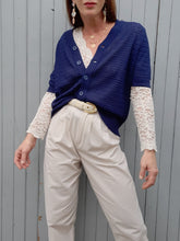 Charger l'image dans la galerie, Gilet vintage Anita - Bleu marine. Taille M, 38, 40. Montagut Paris. Made in France.