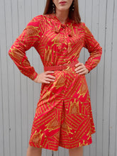 Charger l'image dans la galerie, Robe vintage Sylvie - Col Lavallière et imprimé foulard. Taille S, 36, 38. Nathalie Andersen. Made in France