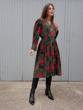 Charger l'image dans la galerie, Robe vintage Josiane - Plissée à double boutonnage. Taille L, 40, 42.