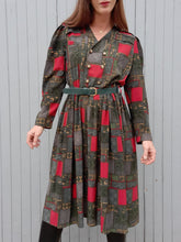 Charger l'image dans la galerie, Robe vintage Josiane - Plissée à double boutonnage. Taille L, 40, 42.
