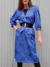 Charger l'image dans la galerie, Robe vintage Charlotte - A basque. Taille M, 38, 40. Made in Tunisie