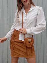 Charger l'image dans la galerie, Chemisier vintage Mathilde - Plastron plissé en V. Taille S, 36, 38. Franck et Fils Paris.