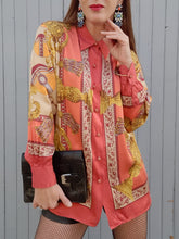 Charger l'image dans la galerie, Chemisier vintage Margaux - Imprimé foulard en Soie. Taille M, 38, 40. Renato Nucci. Made in France.