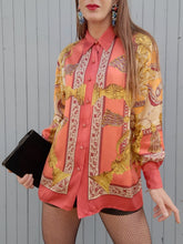 Charger l'image dans la galerie, Chemisier vintage Margaux - Imprimé foulard en Soie. Taille M, 38, 40. Renato Nucci. Made in France.