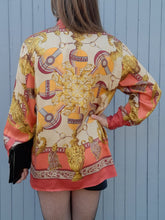 Charger l'image dans la galerie, Chemisier vintage Margaux - Imprimé foulard en Soie. Taille M, 38, 40. Renato Nucci. Made in France.