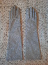 Charger l'image dans la galerie, Gants allongés vintage Grâce - Lurex argenté brillant. Neyret Paris. Taille 7.