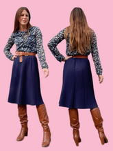Charger l'image dans la galerie, Jupe vintage Faustine - Plissé soleil bleu marine. Taille XS, 34, 36. Made in France.