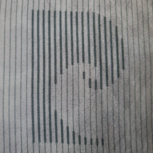 Charger l'image dans la galerie, Foulard vintage Lucy - P rayé vert et vert d'eau. Pierre Cardin Paris. Made in France