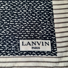 Charger l'image dans la galerie, Foulard vintage Morgan - En pure soie. Volutes. Lanvin Paris. Made in France.