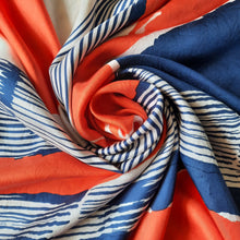 Charger l'image dans la galerie, Foulard vintage Lessly - Pure soie. Imprimé impressionniste. Jacques Fath. Made in France.