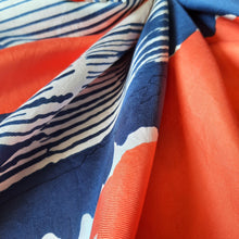 Charger l'image dans la galerie, Foulard vintage Lessly - Pure soie. Imprimé impressionniste. Jacques Fath. Made in France.