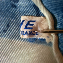 Charger l'image dans la galerie, Foulard vintage Nelly - Pure soie, roulotté main. Jacques Fath Paris. Made in France