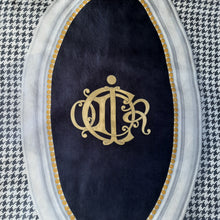 Charger l'image dans la galerie, Foulard vintage Gaëlle - Lettres entrelacées. Christian Dior