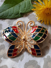 Charger l'image dans la galerie, Broche June - Papillon doré et émaillé décoré de strass.
