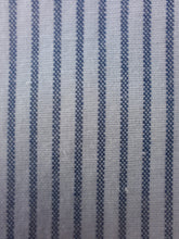 Charger l'image dans la galerie, Chemise vintage Martin - Blanc à rayures bleues à logo. Taille L, 40, 42. La poste. C. Bocage.