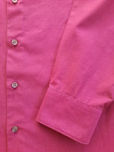 Charger l'image dans la galerie, Chemise "Seconde" Thomas - Violine uni. Taille M, 38, 40. Michael Kors. Modern Fit.