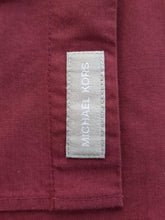 Charger l'image dans la galerie, Chemise "Seconde" Thomas - Violine uni. Taille M, 38, 40. Michael Kors. Modern Fit.