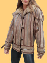 Charger l'image dans la galerie, Veste vintage Sophia - Cuir, daim et fourrure marron. Taille L, 40, 42. Franck fils Paris