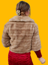 Charger l'image dans la galerie, Boléro / Veste vintage Chloé- Fourrure synthétique marron. Taille S, 36, 38. Made in France.