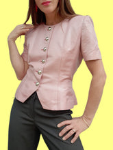 Charger l'image dans la galerie, Blazer vintage Camille - Damier rose et argenté. Taille S, 36, 38. Yves Saint Laurent Variation. Made in France