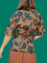 Charger l'image dans la galerie, Veste vintage Monica - Imprimé ethnique en lin. Taille XL, 42, 44.