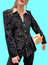 Charger l'image dans la galerie, Blazer vintage Loa - Imprimé floral en velours noir. Taille M, 38, 40. Made in France