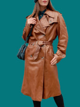 Charger l'image dans la galerie, Trench-coat vintage Éve - Cuir marron. Fermeture croisée. Taille XL, 42, 44.