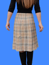 Charger l'image dans la galerie, Jupe vintage Emiliene - Tartan beige et gris. Coupe midi plissée. Taille S, 36, 38.