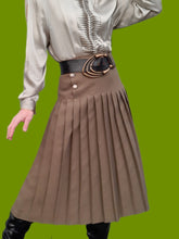 Charger l'image dans la galerie, Jupe vintage Sophie - Plissée vert kaki. Taille XXL, 44, 46.