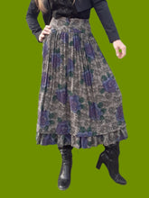 Charger l'image dans la galerie, Jupe vintage Lina - Laine fleurie. Bord volanté. Taille S, 36, 38