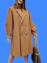 Charger l'image dans la galerie, Caban vintage Justine - Laine et Cachemire camel. Taille L, 40, 42. Made in France