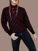 Charger l'image dans la galerie, Pull vintage Nicole - Col haut, imprimé géométrique noir et fuchsia. Taille S, 36, 38. Made in France
