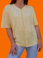 Charger l'image dans la galerie, Gilet vintage Victoria - Jaune à motif feuillage. Taille XXL, 44, 46