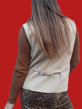 Charger l'image dans la galerie, Gilet vintage Elvire - Col mao. Taille L, 40, 42. Fabriqué en France
