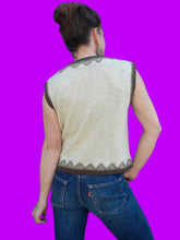 Charger l'image dans la galerie, Gilet vintage Luce - En laine d'agneau. Taille M, 36, 38. René Derhy