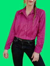 Charger l'image dans la galerie, Chemisier vintage Peggy - Fuchsia à rayures irisées. Taille M, 38, 40.