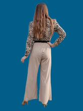 Charger l'image dans la galerie, Pantalon vintage Sandra - Palazzo beige. Taille M, 38, 40. Mariella Gelli
