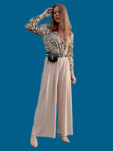 Charger l'image dans la galerie, Pantalon vintage Sandra - Palazzo beige. Taille M, 38, 40. Mariella Gelli