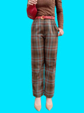 Charger l'image dans la galerie, Pantalon vintage Michèle - Tartan en laine. Taille S, 36, 38. Yves Saint Laurent. Made in France.