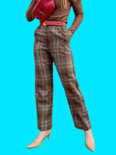 Charger l'image dans la galerie, Pantalon vintage Michèle - Tartan en laine. Taille S, 36, 38. Yves Saint Laurent. Made in France.