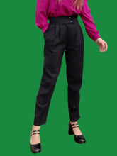 Charger l'image dans la galerie, Pantalon vintage Hélènéa - Noir à large ceinture. Taille S, 36, 38. Emmanueli Paris. Made in France