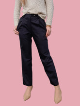 Charger l'image dans la galerie, Pantalon vintage Lucie - Laine bleue marine à très fines rayures. Taille S, 36, 38. Kenzo Homme.