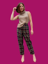 Charger l'image dans la galerie, Pantalon vintage Nora - Tartan bleu marine. Taille L, 40, 42.