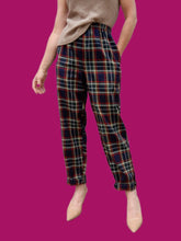 Charger l'image dans la galerie, Pantalon vintage Nora - Tartan bleu marine. Taille L, 40, 42.
